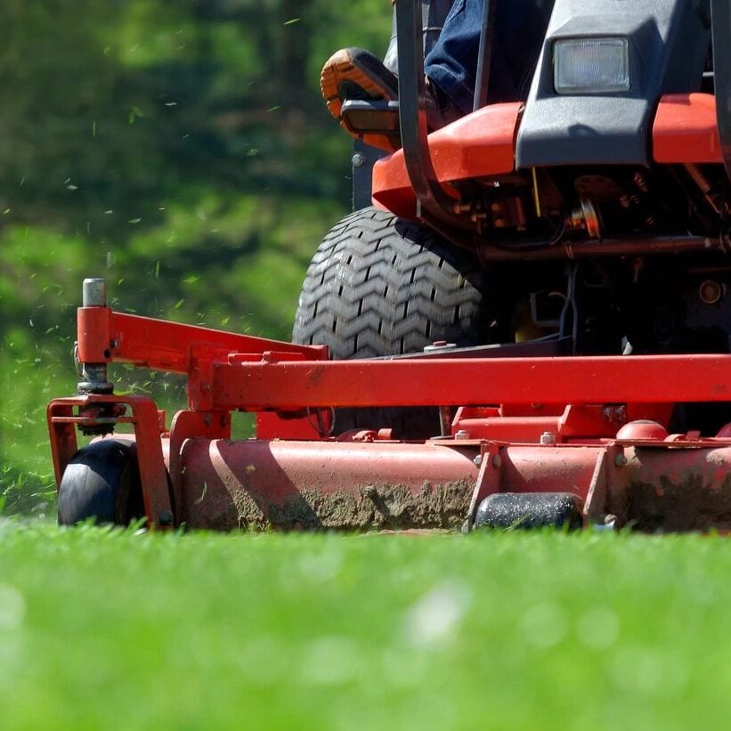 landscaper zero turn